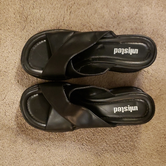 Unlisted Black Platform Slip On Heel Sz 8 - Picture 2 of 11